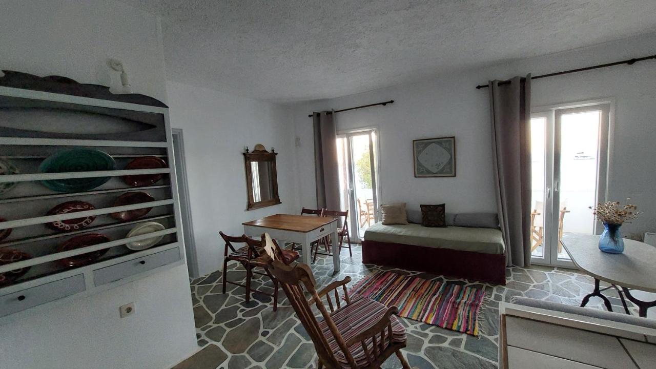 Styfilia Beachfront Apartments Platis Gialos  Eksteriør bilde