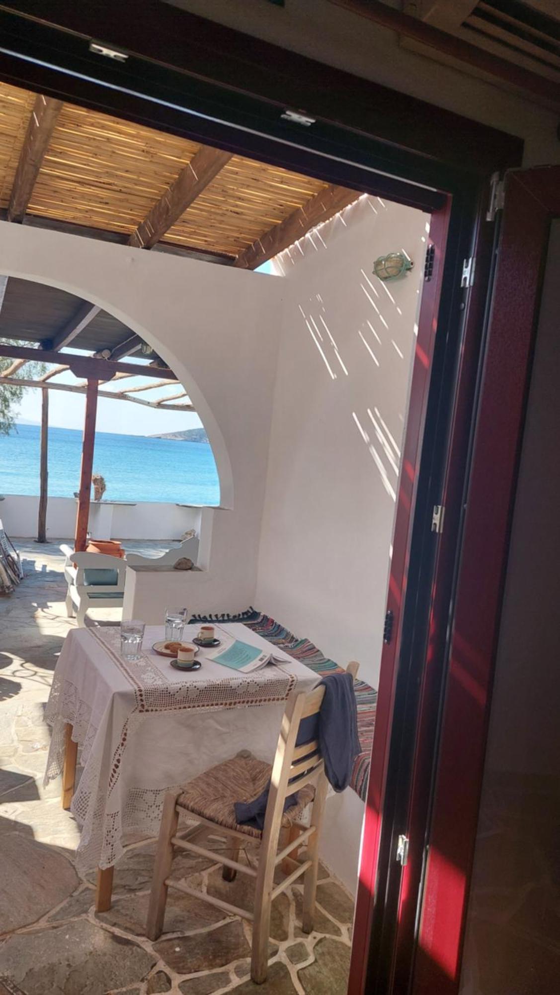 Styfilia Beachfront Apartments Platis Gialos  Eksteriør bilde